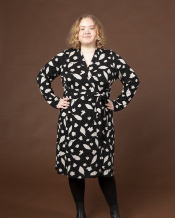 IISI kietaisumekko, Alppiruusu musta, sovitusvaate, S