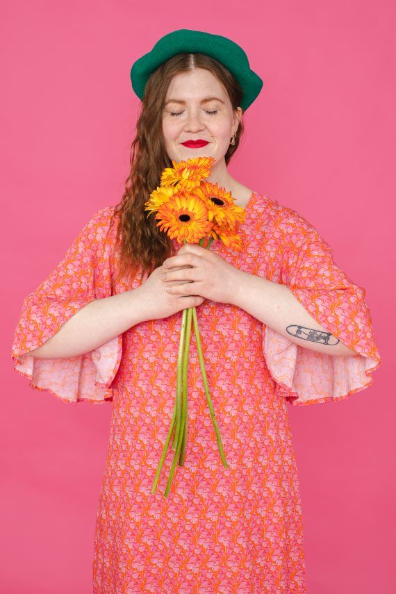 MINI-HULJA mekko, Valokas pinkki-oranssi - Image 4