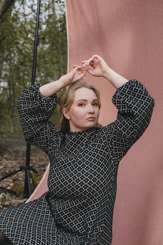 PRE SALE: MYY puuvillamekko, Apila mustavalkoinen - Image 2